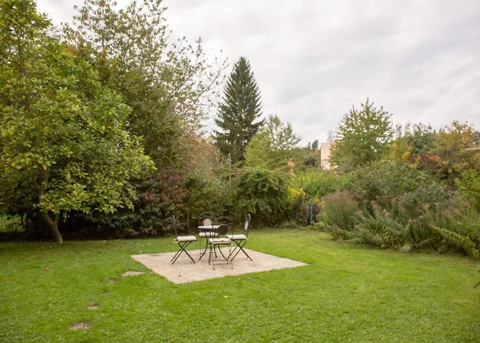 Апартаменты Garden Latran